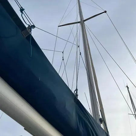 Velero Puma 32 Hotel Caleta de Sebo Exterior photo