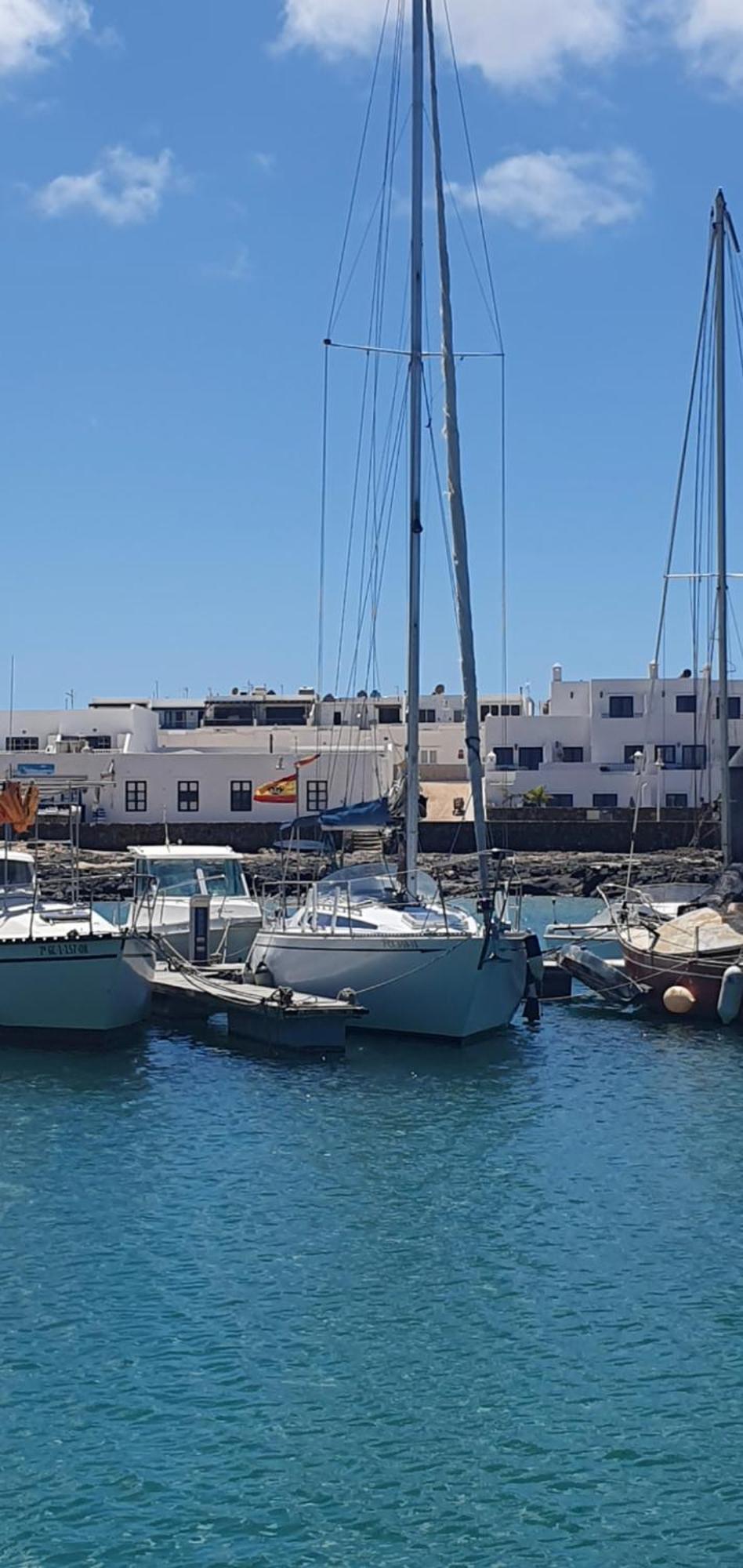 Velero Puma 32 Botel *
